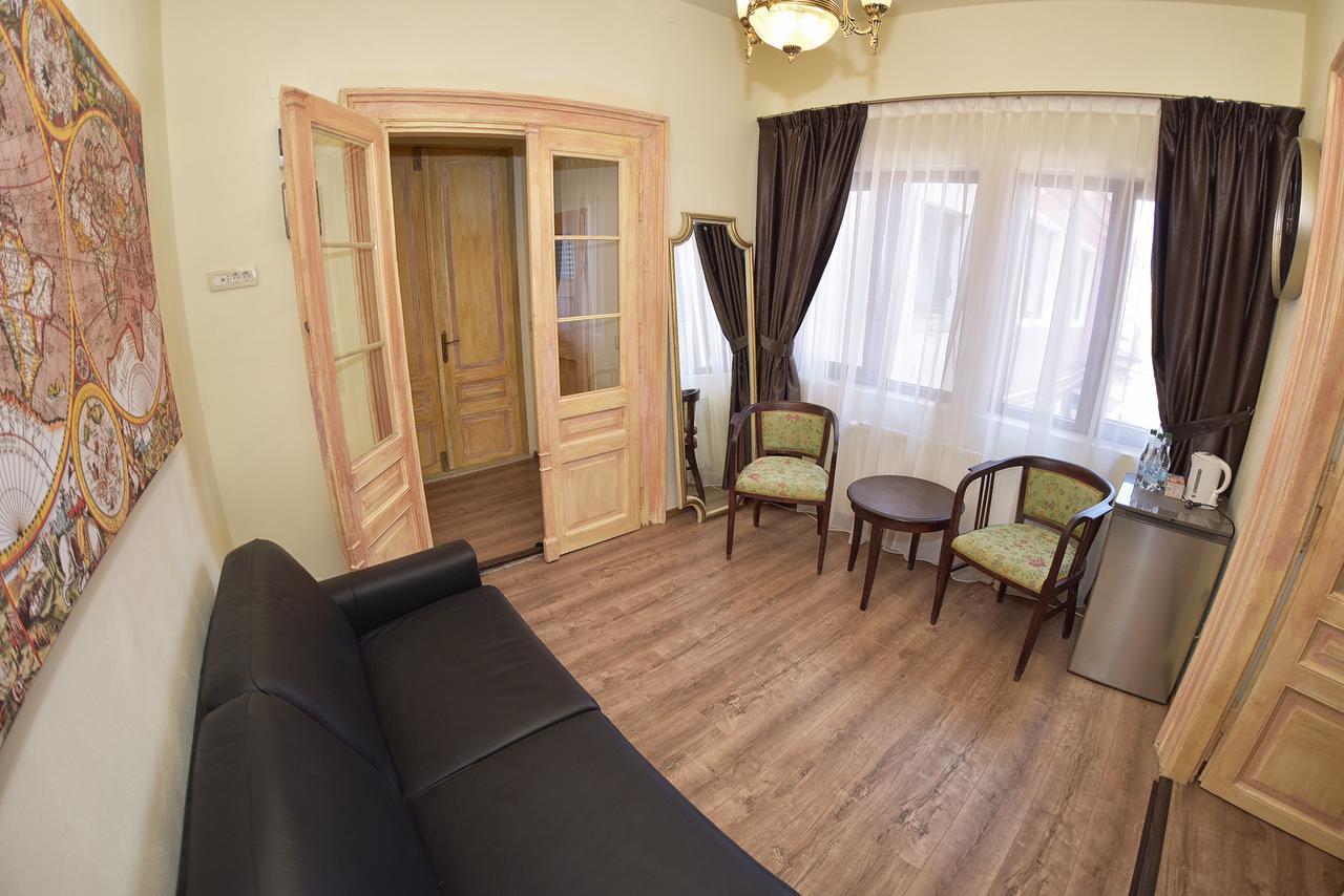La Maisonnette Braşov Exterior foto