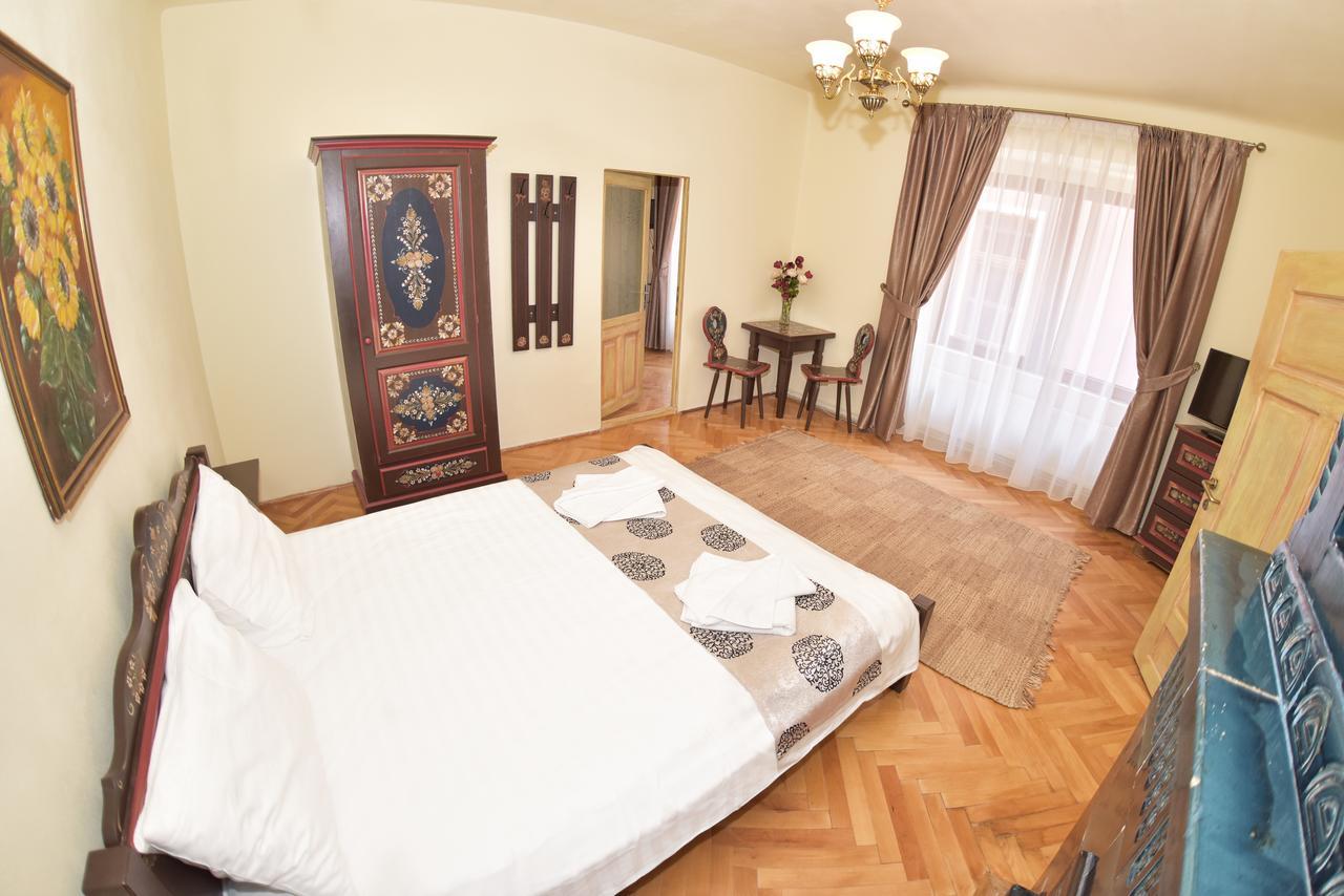 La Maisonnette Braşov Exterior foto