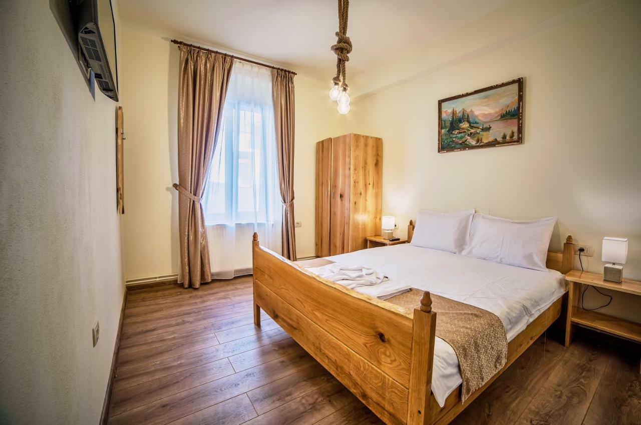 La Maisonnette Braşov Exterior foto